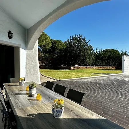 Mourisca - Private Pool - 13 Guests -
